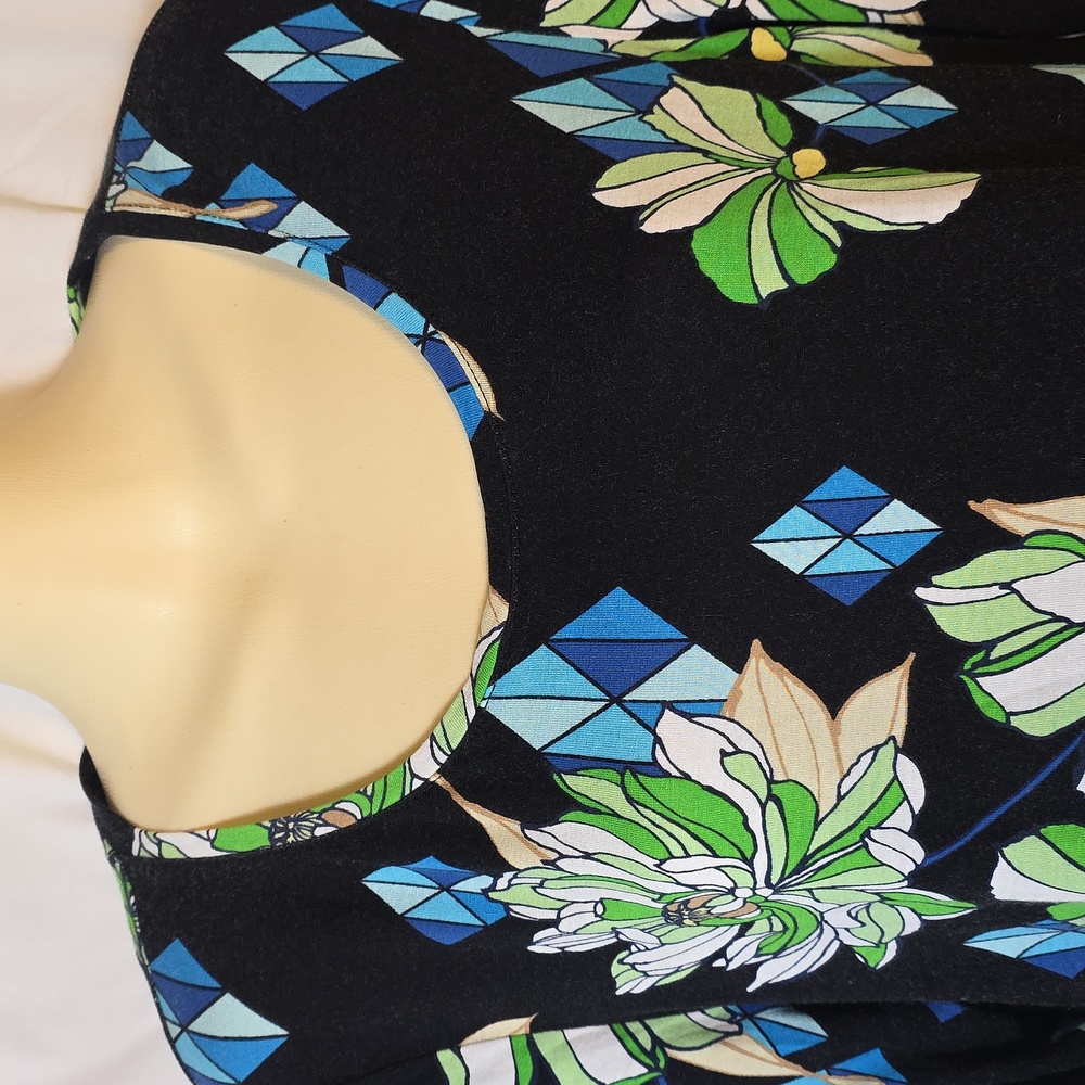 JM Collection Black and Blue Floral Blouse - Picture 2 of 5